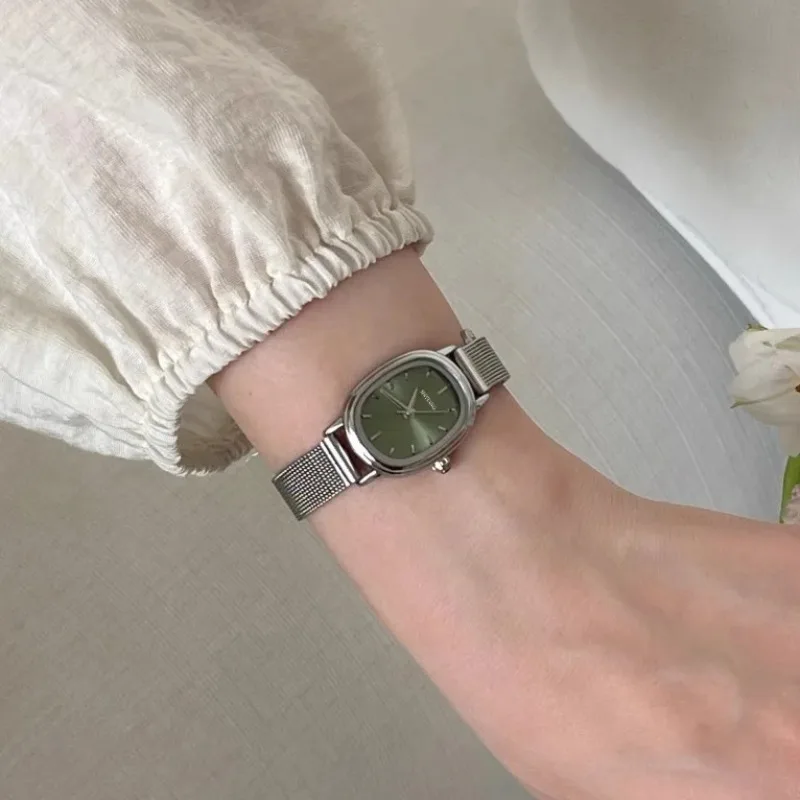 Luxury Watch For Girls - Petit cadran ovale montre verte Simple