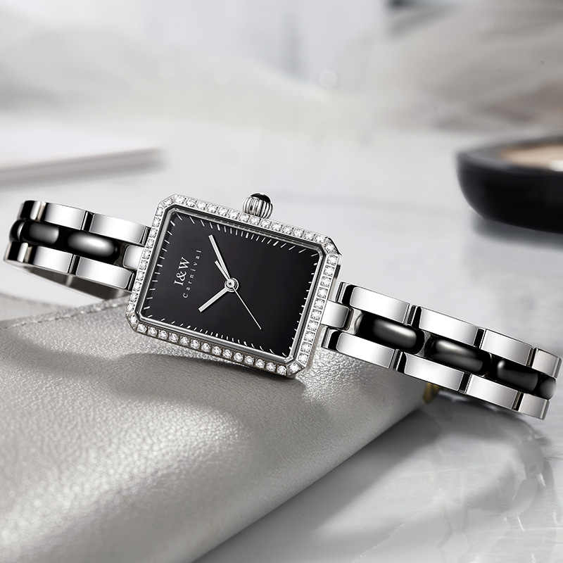 Montre à quartz pour femme de  - Luxury Watch Index avis et prix