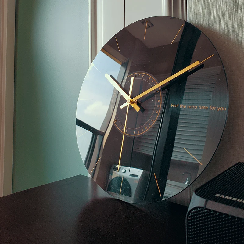 Horloge murale silencieuse de  - Luxury Watch Wall Clock avis et prix