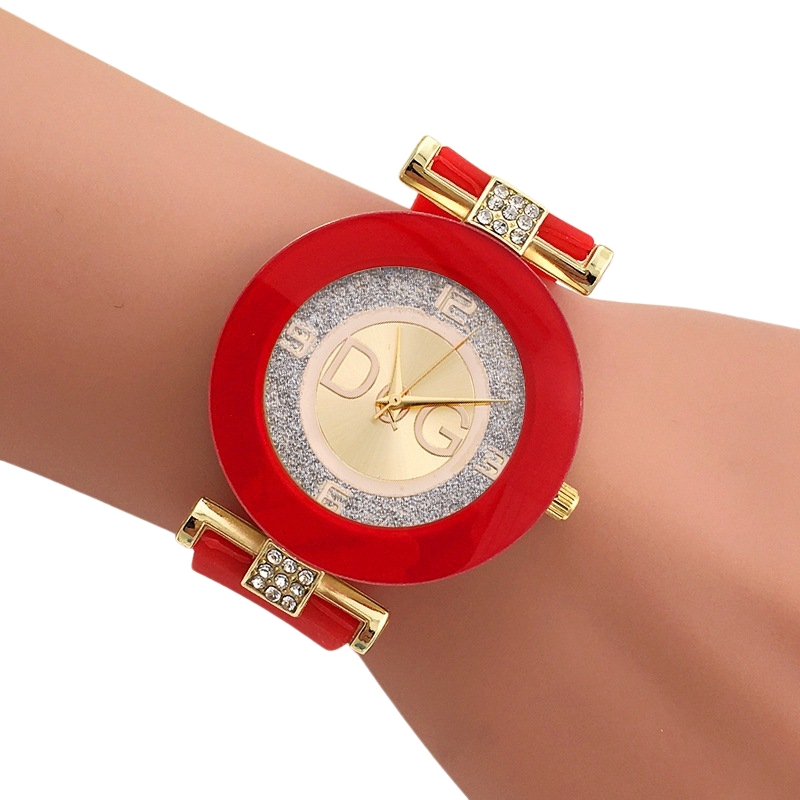 Montre de luxe pour femmes, en - Luxury Watch Market avis et prix